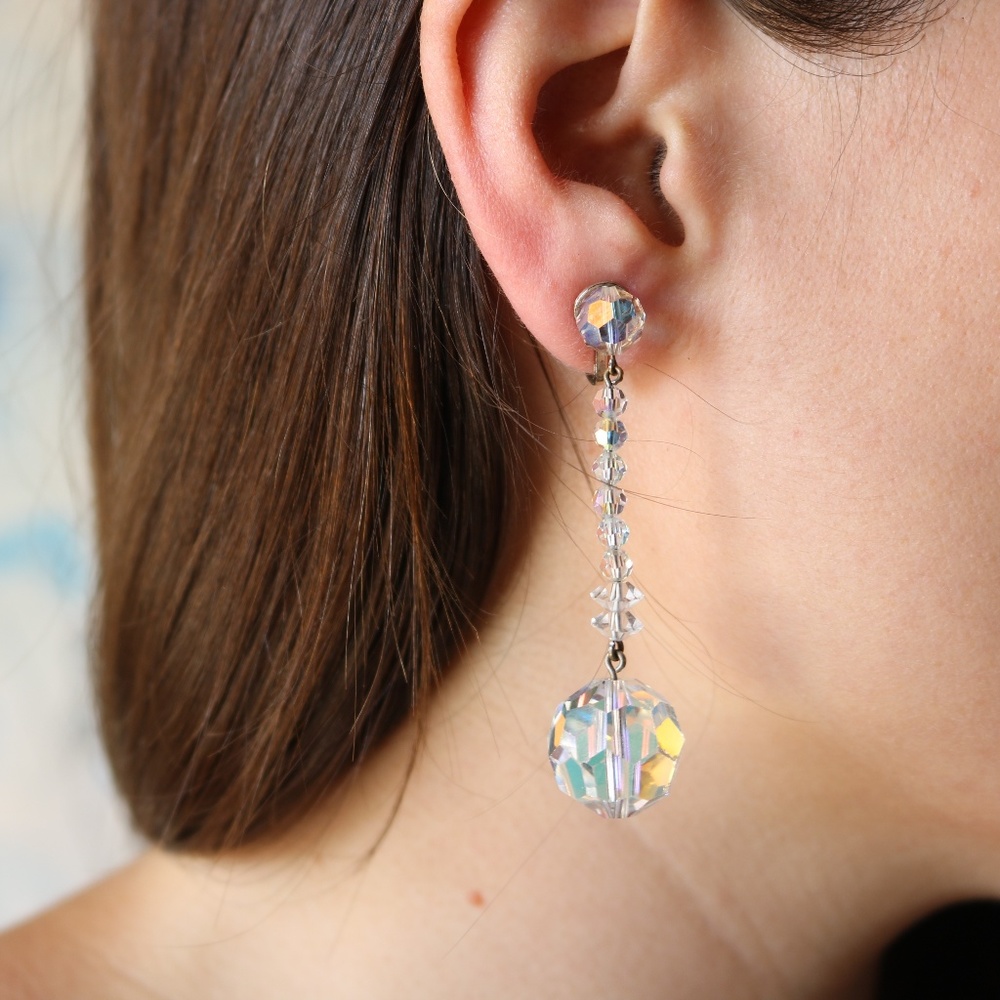 VINTAGE crystal drop earrings